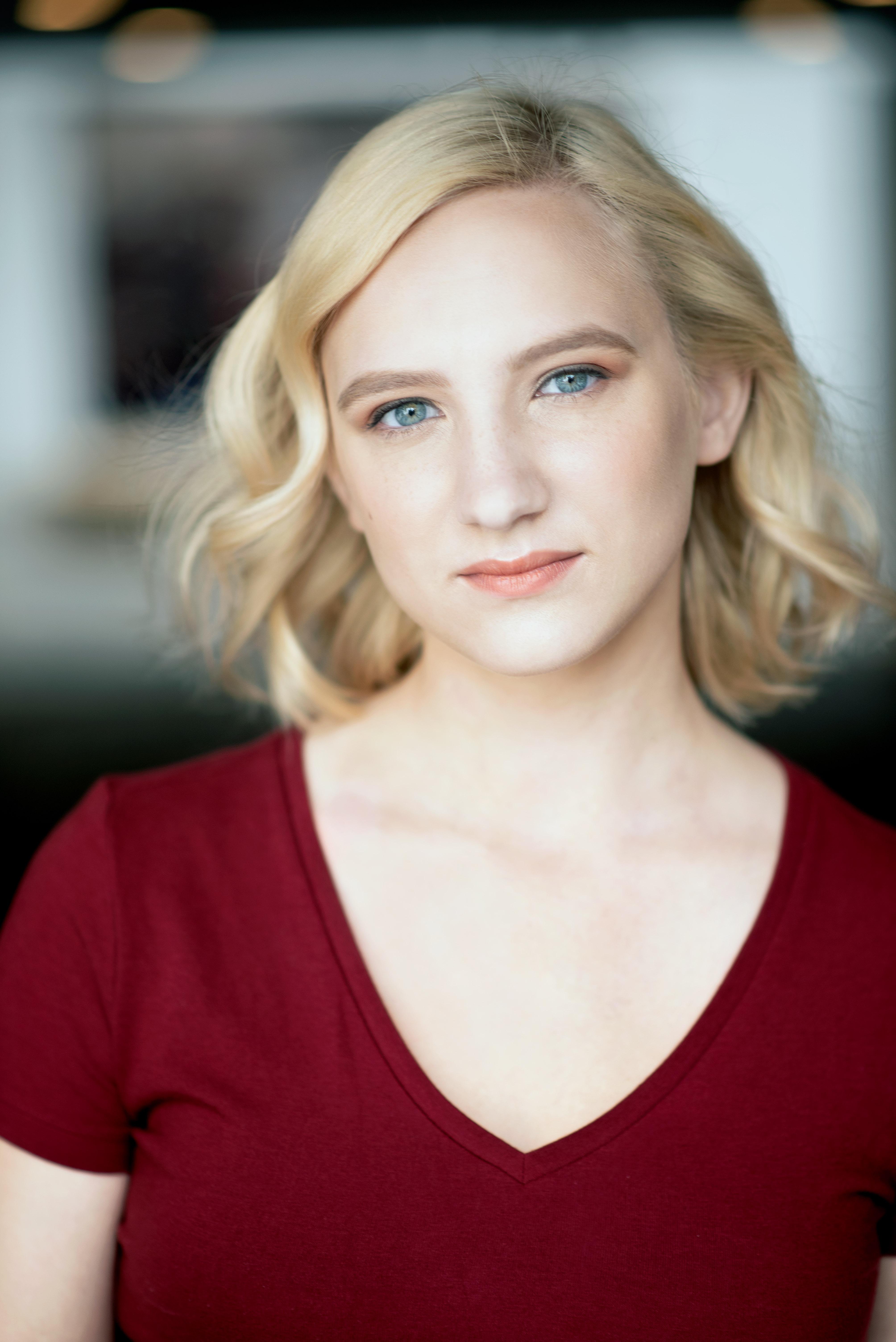 actor Kayla Katona large photo