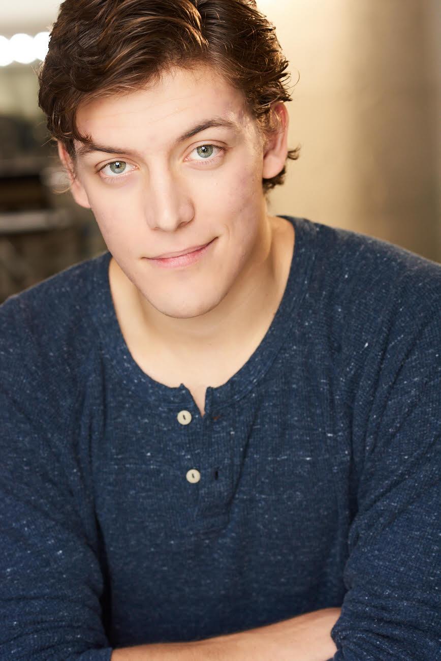 actor Owen Squire Smith large photo