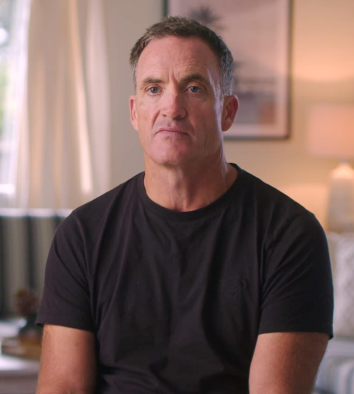 actor Mark Law large photo