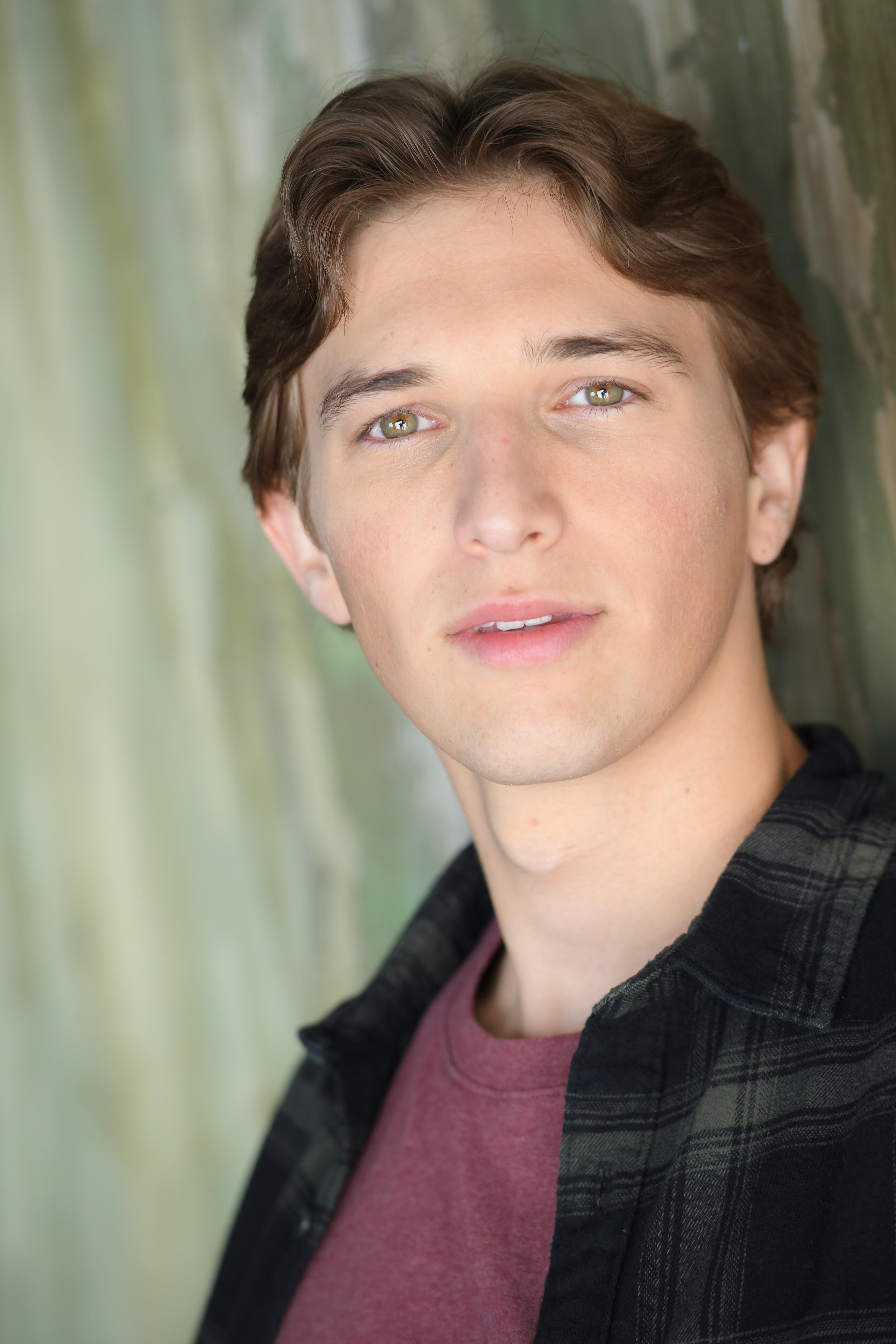 actor Neirin Winter large photo