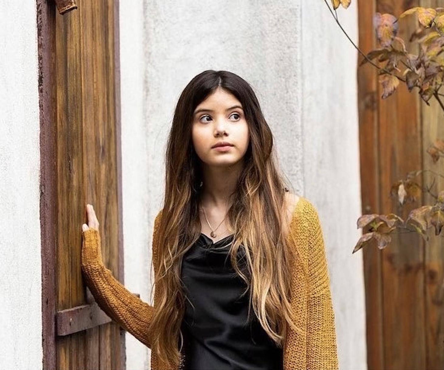 actor Madison Schwartz large photo