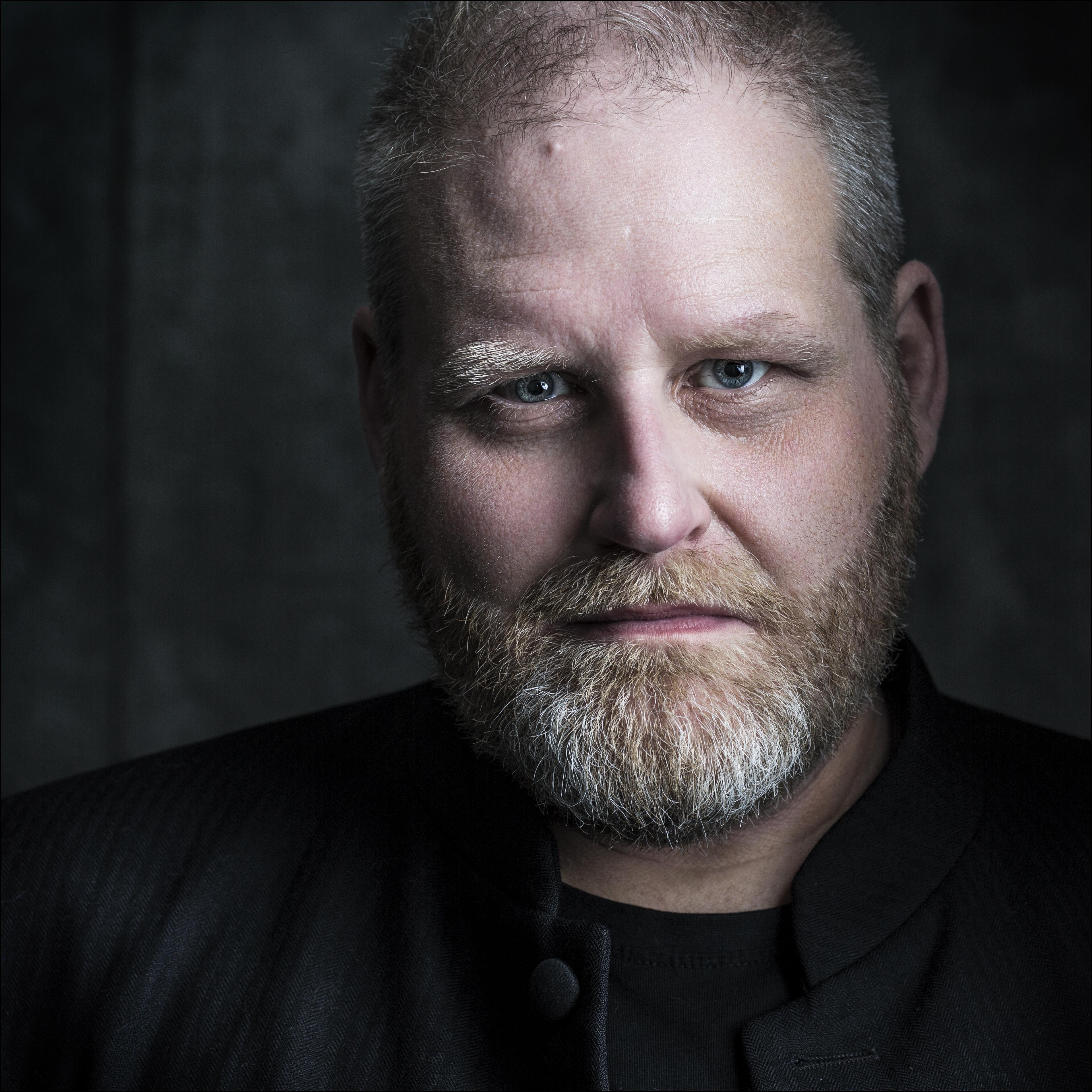 actor John Hales large photo