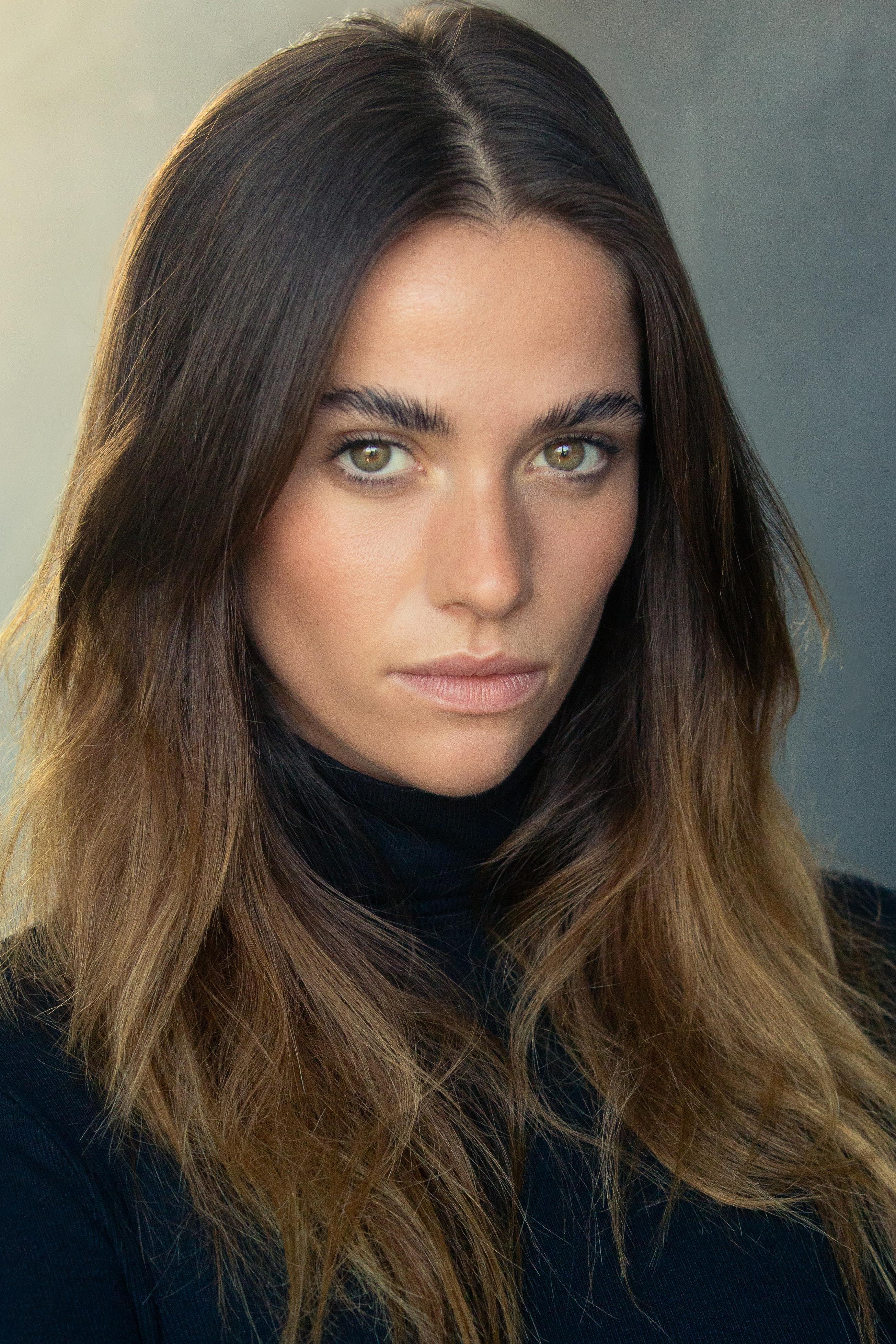 actor Alina Allison large photo