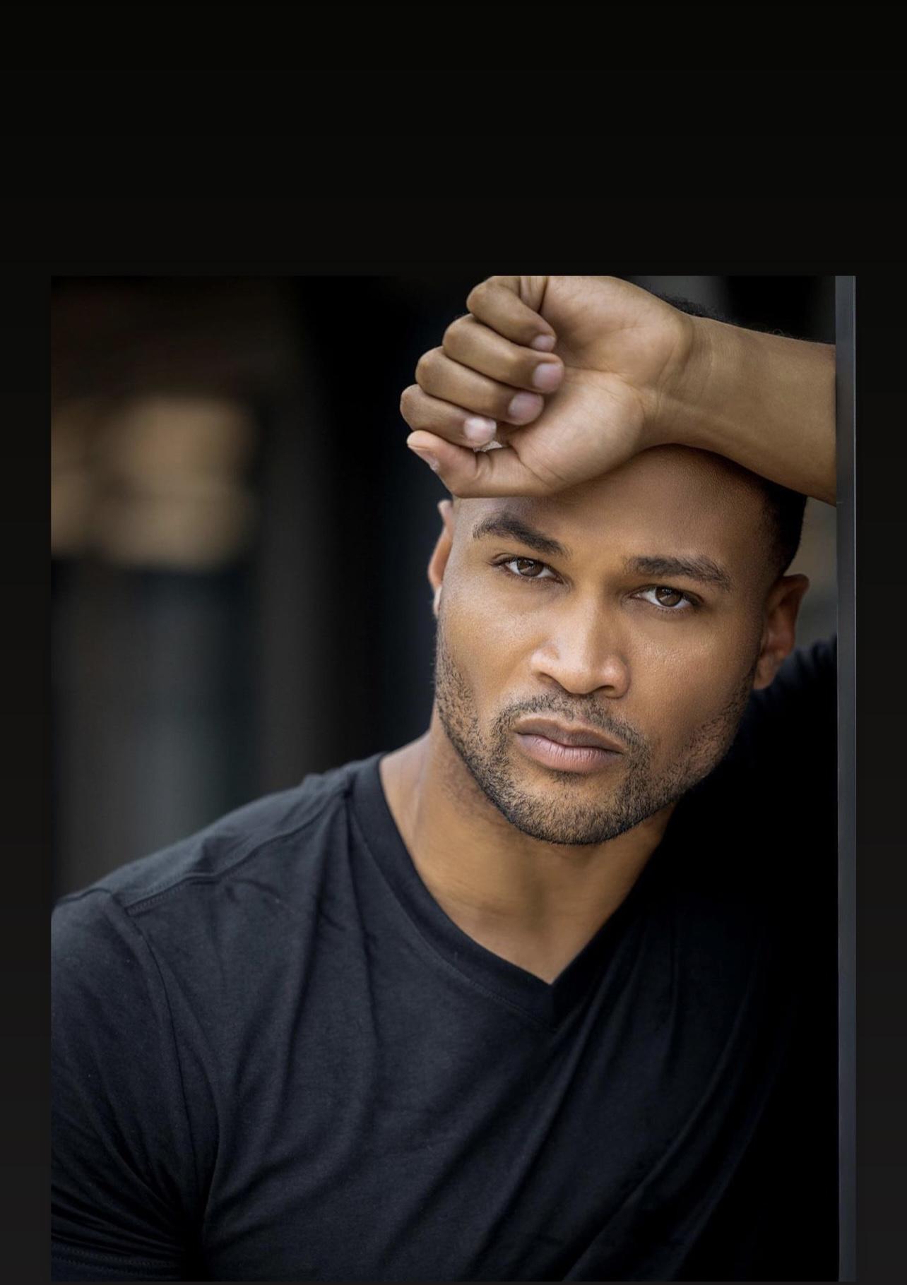 actor Brandon Dunlap large photo