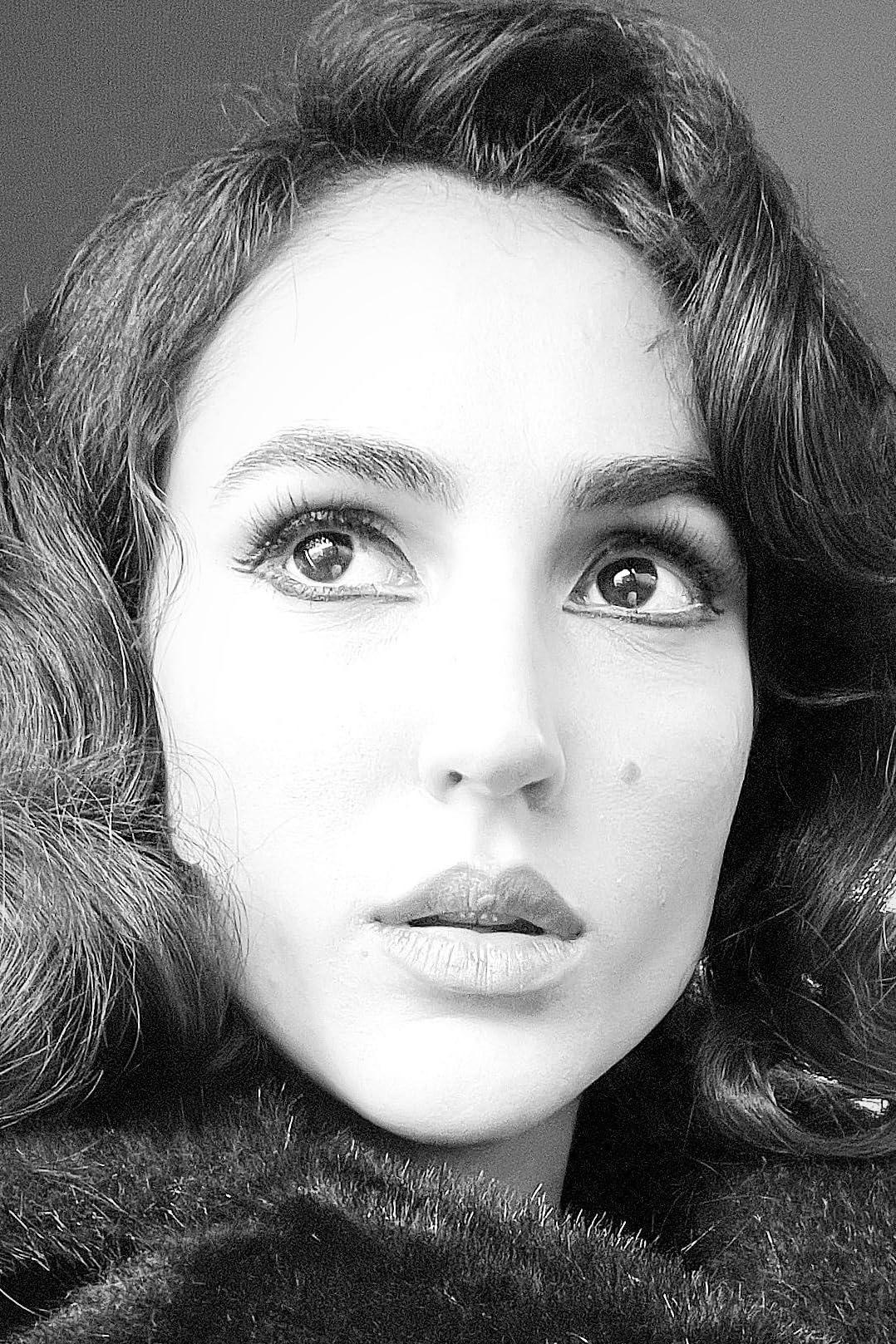 actor Jacqueline Nicole Barone large photo