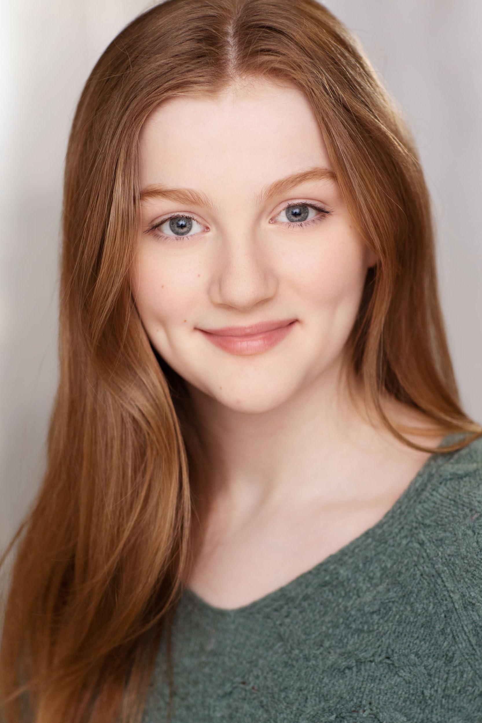 actor Addison Grace Randolph large photo