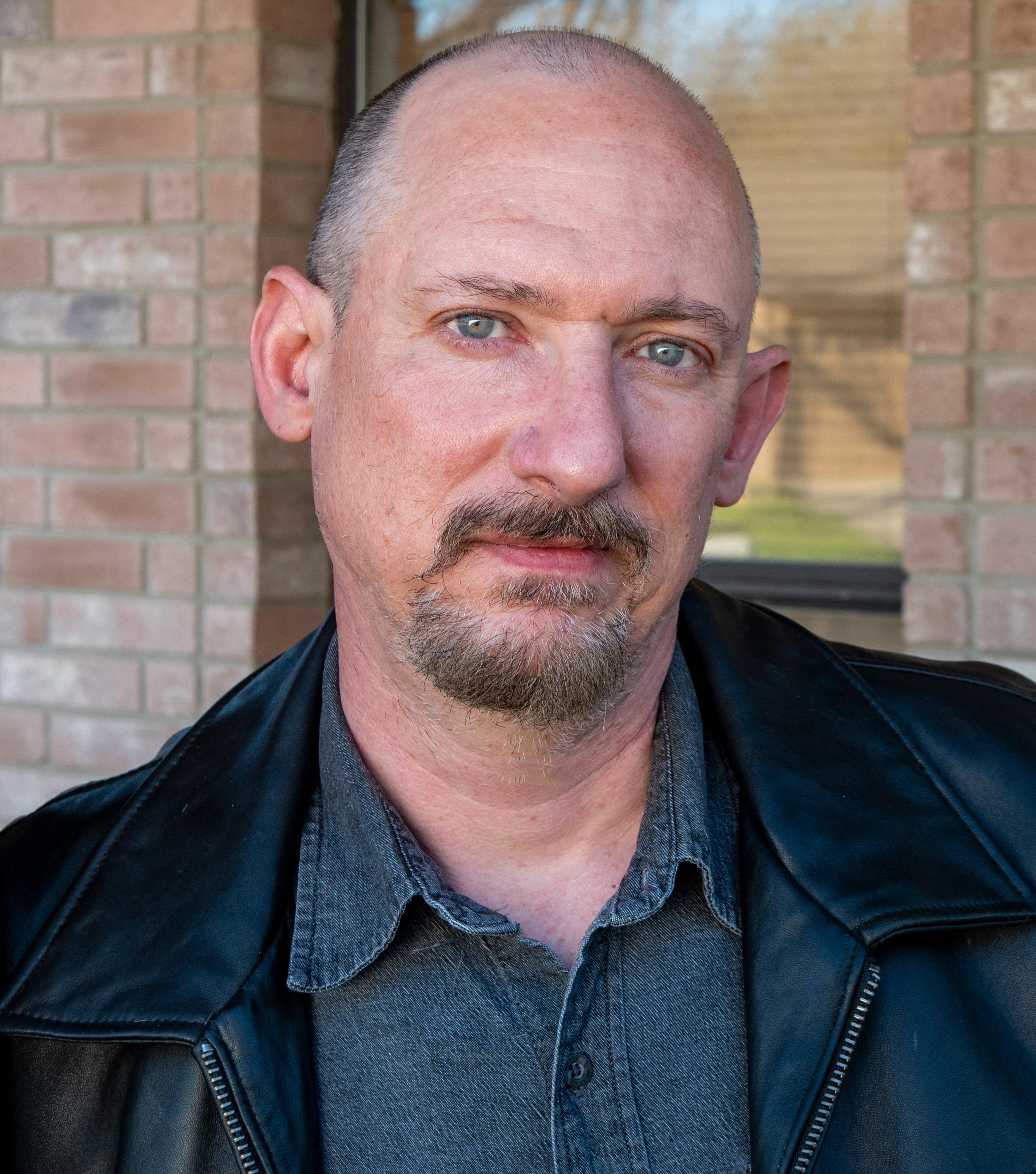 actor Brett William Mauser large photo