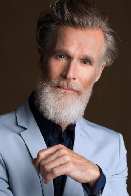 actor Tom Nelis large photo