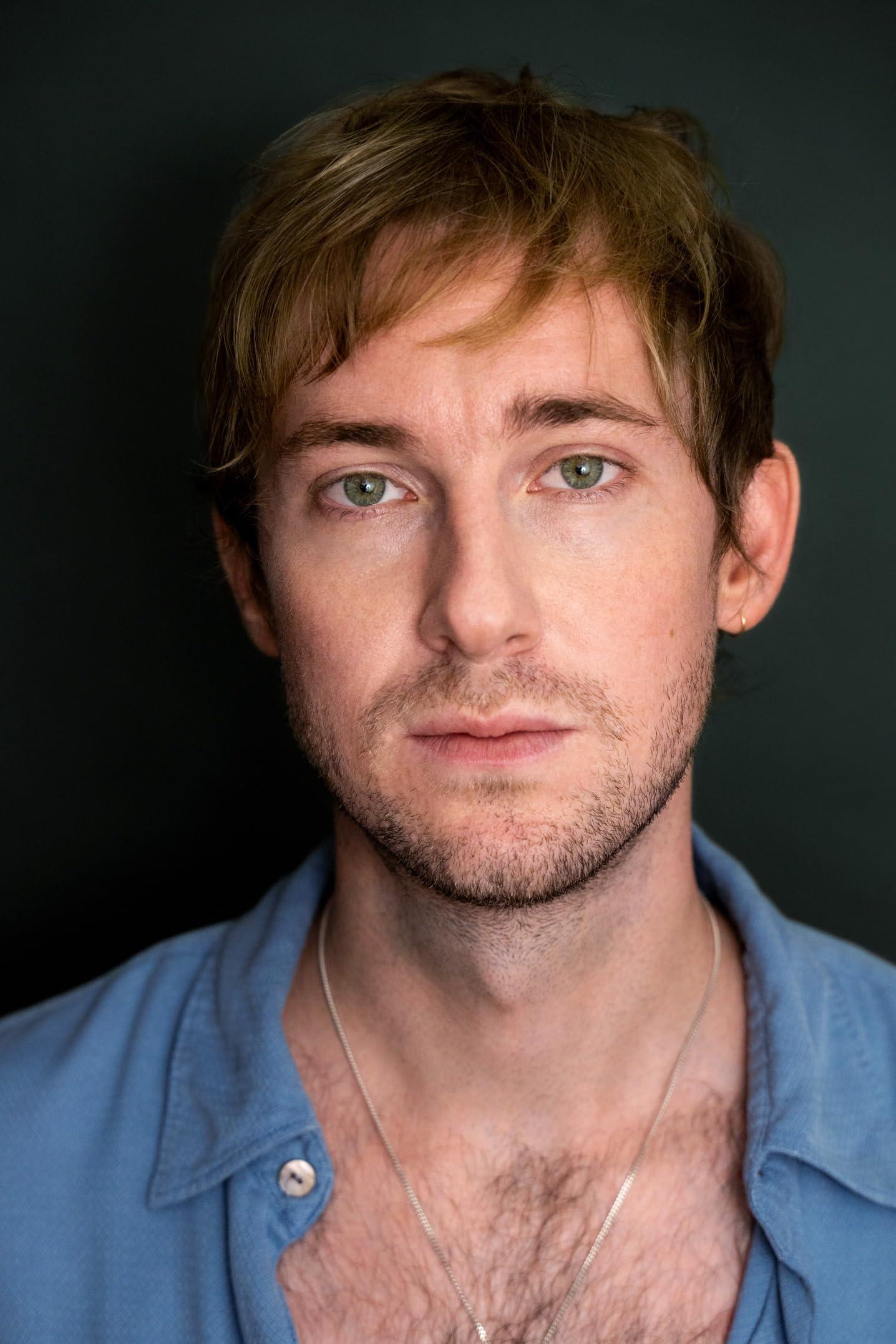 actor Delano Montgomery large photo