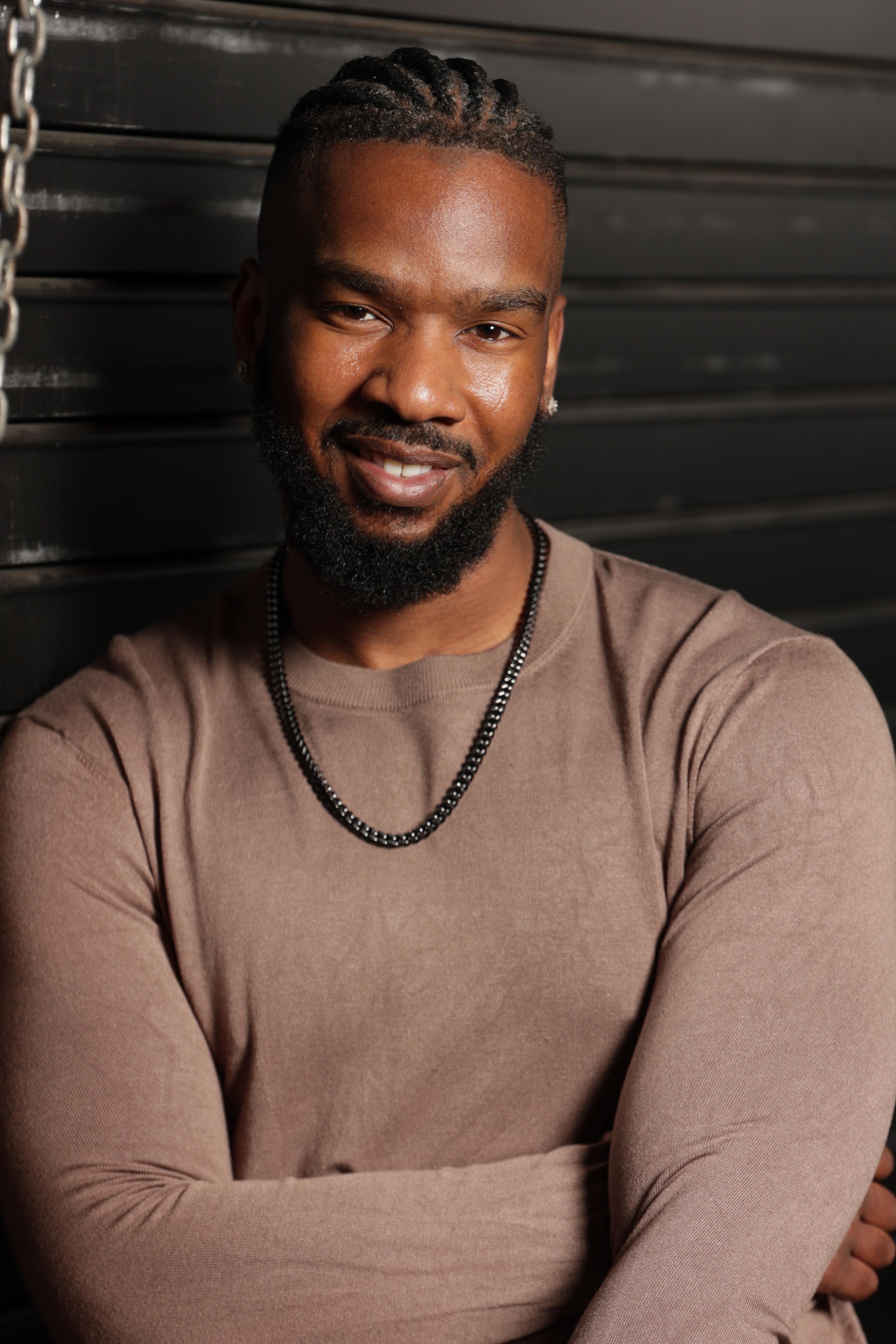 actor Tony Hale III large photo