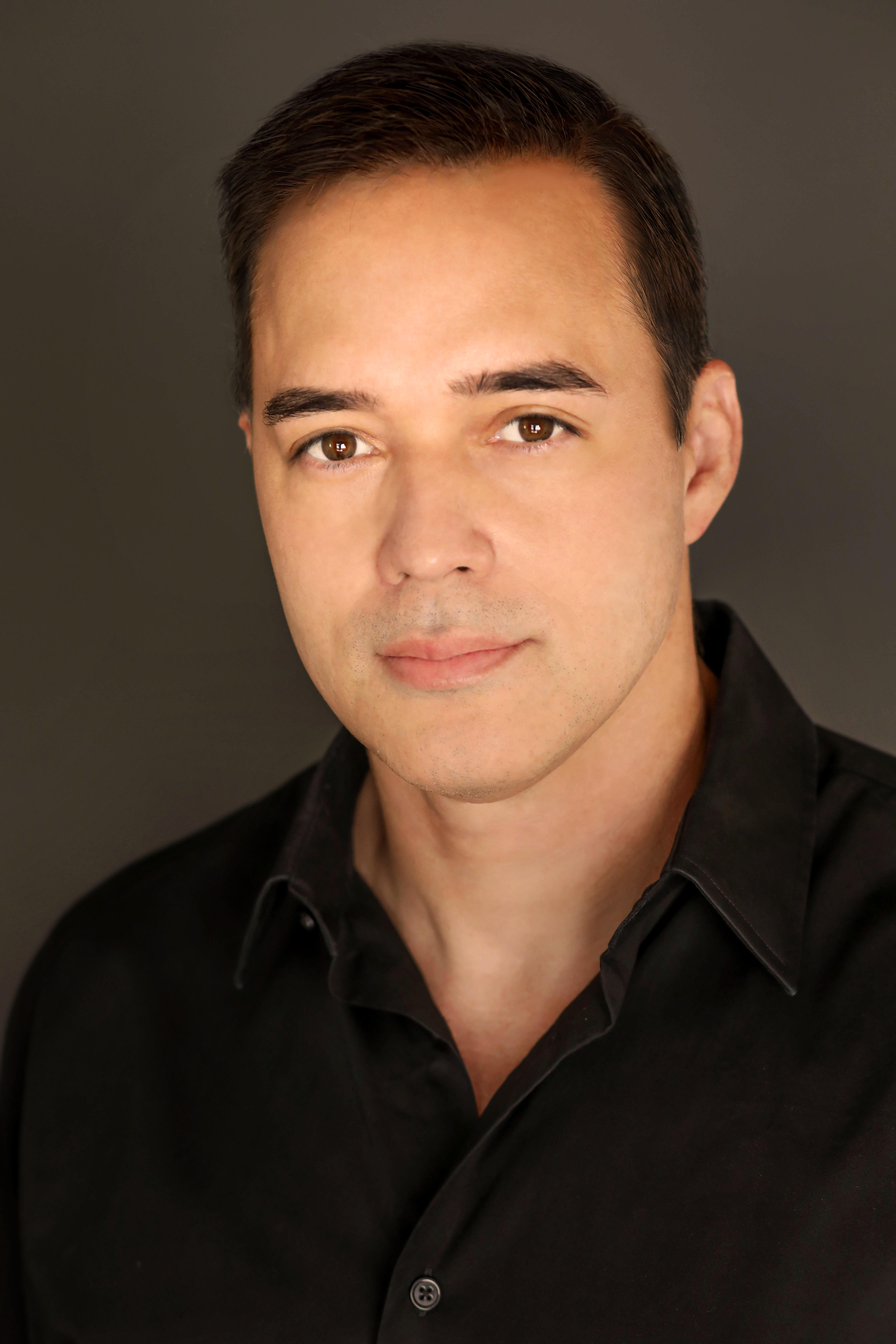 actor Scott Connors large photo