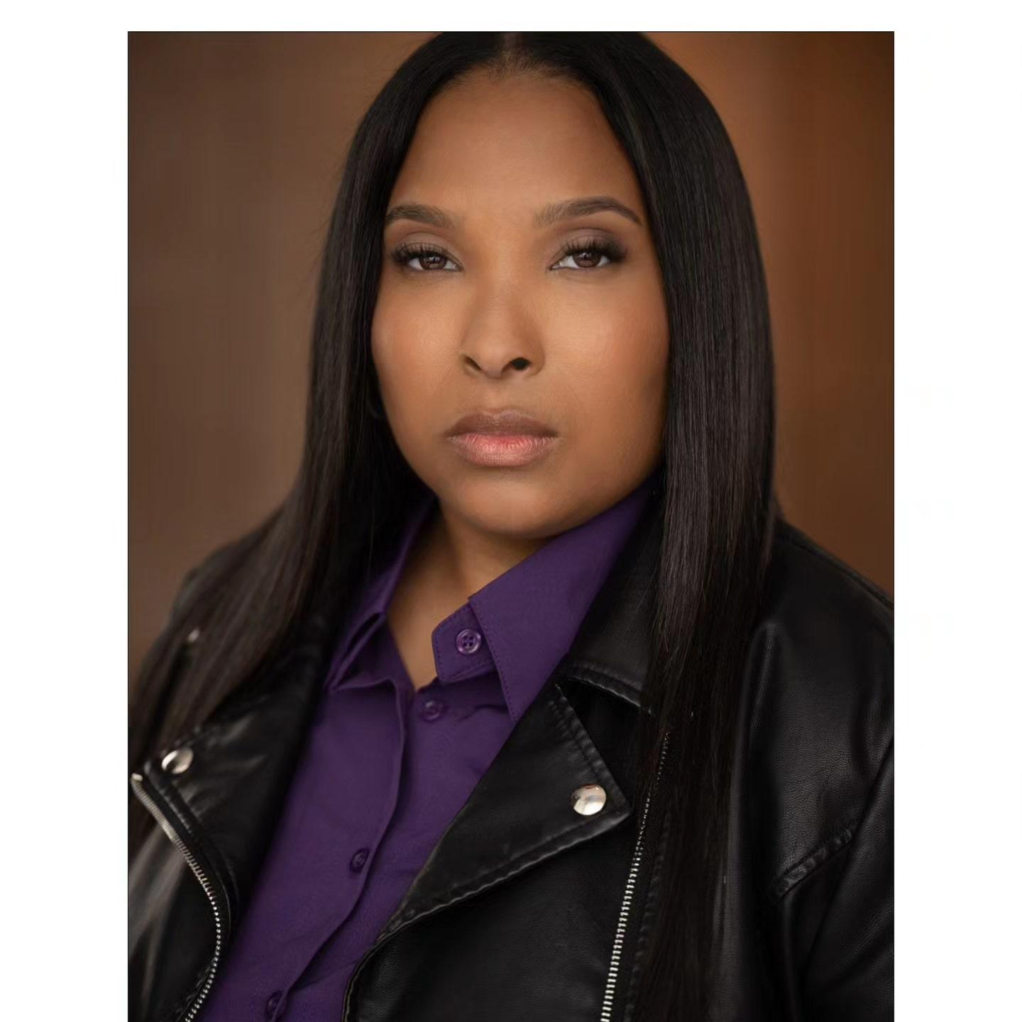 actor Lauren Session large photo