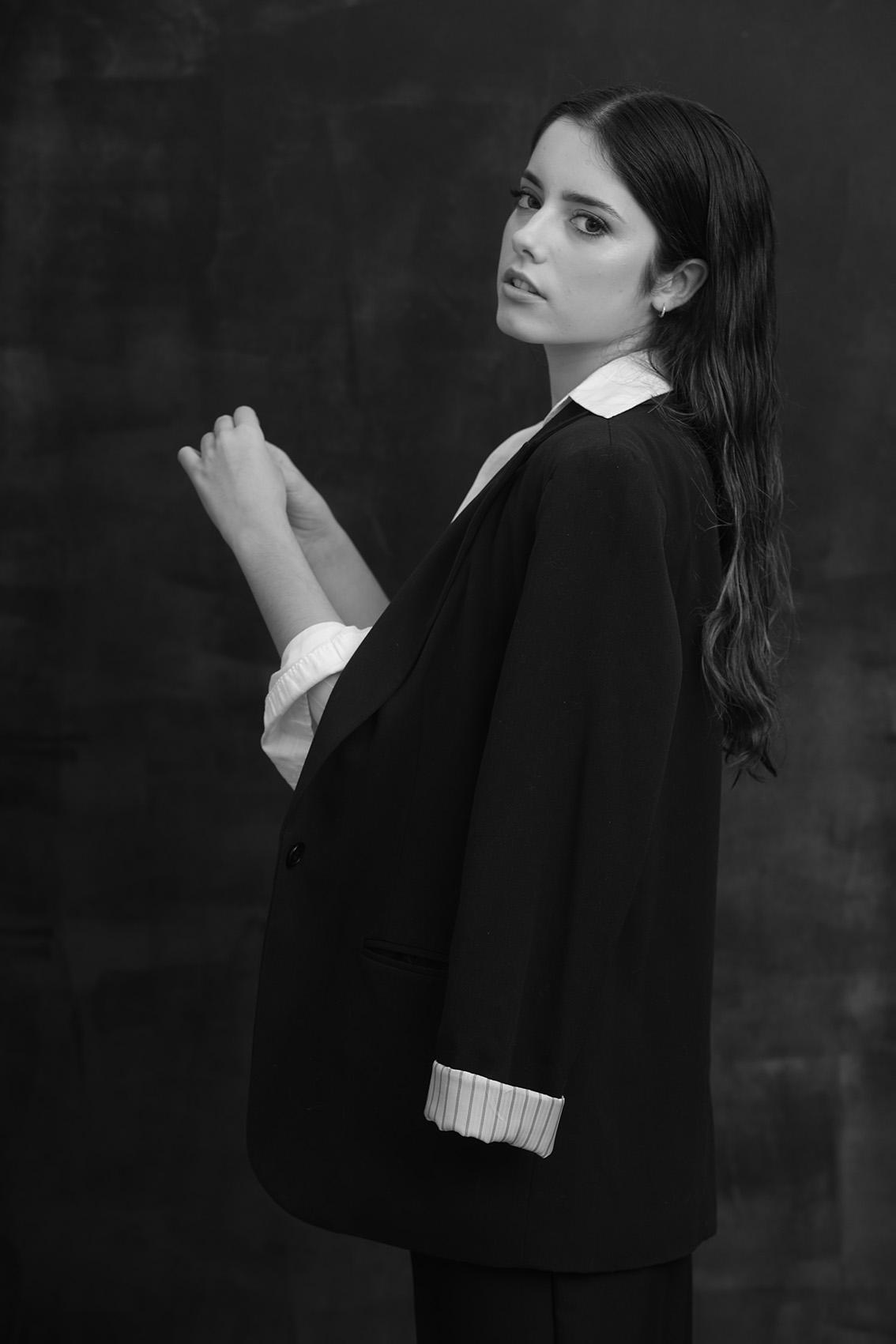 actor Madalena Aragão large photo