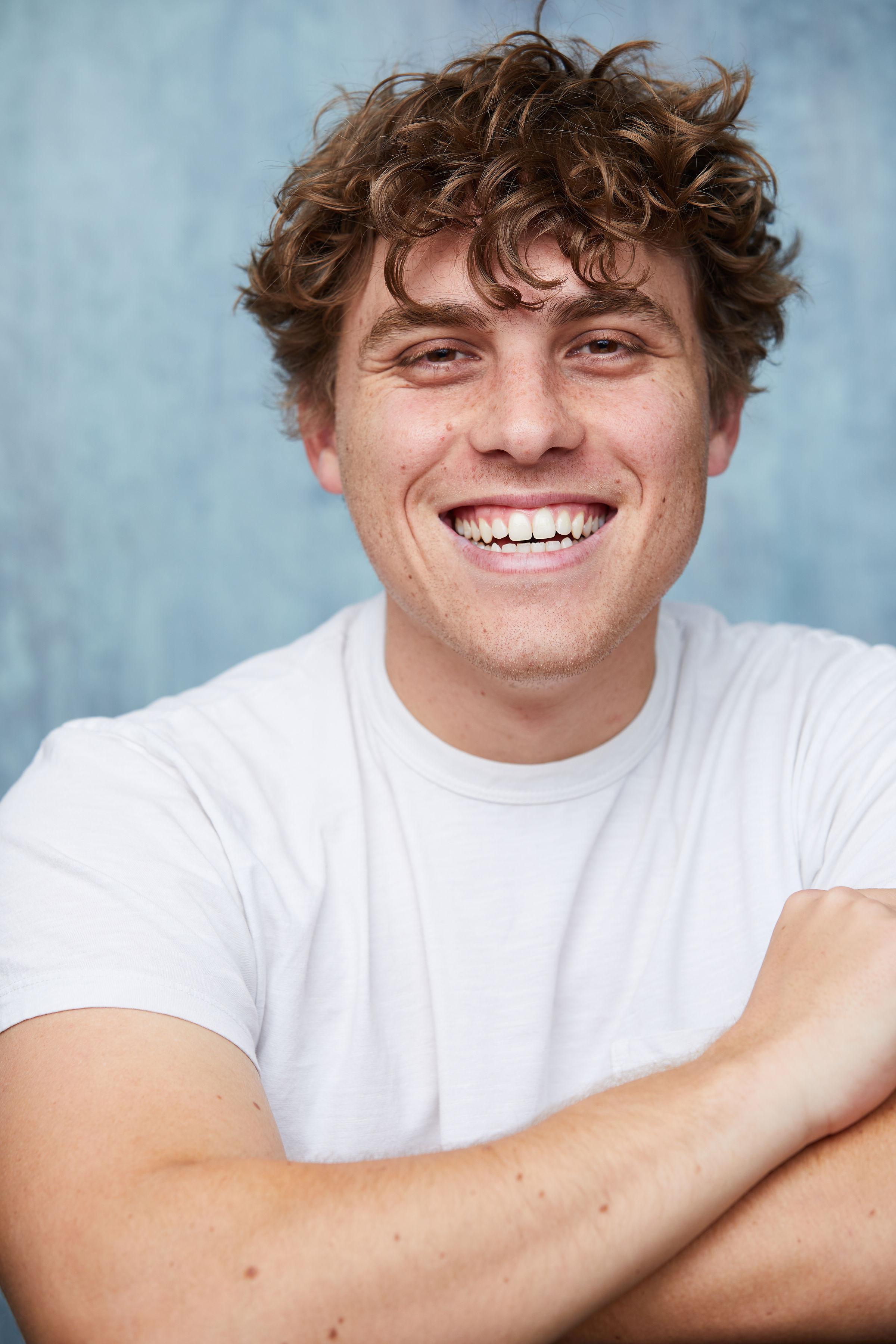 actor Michael Thomas Santos large photo