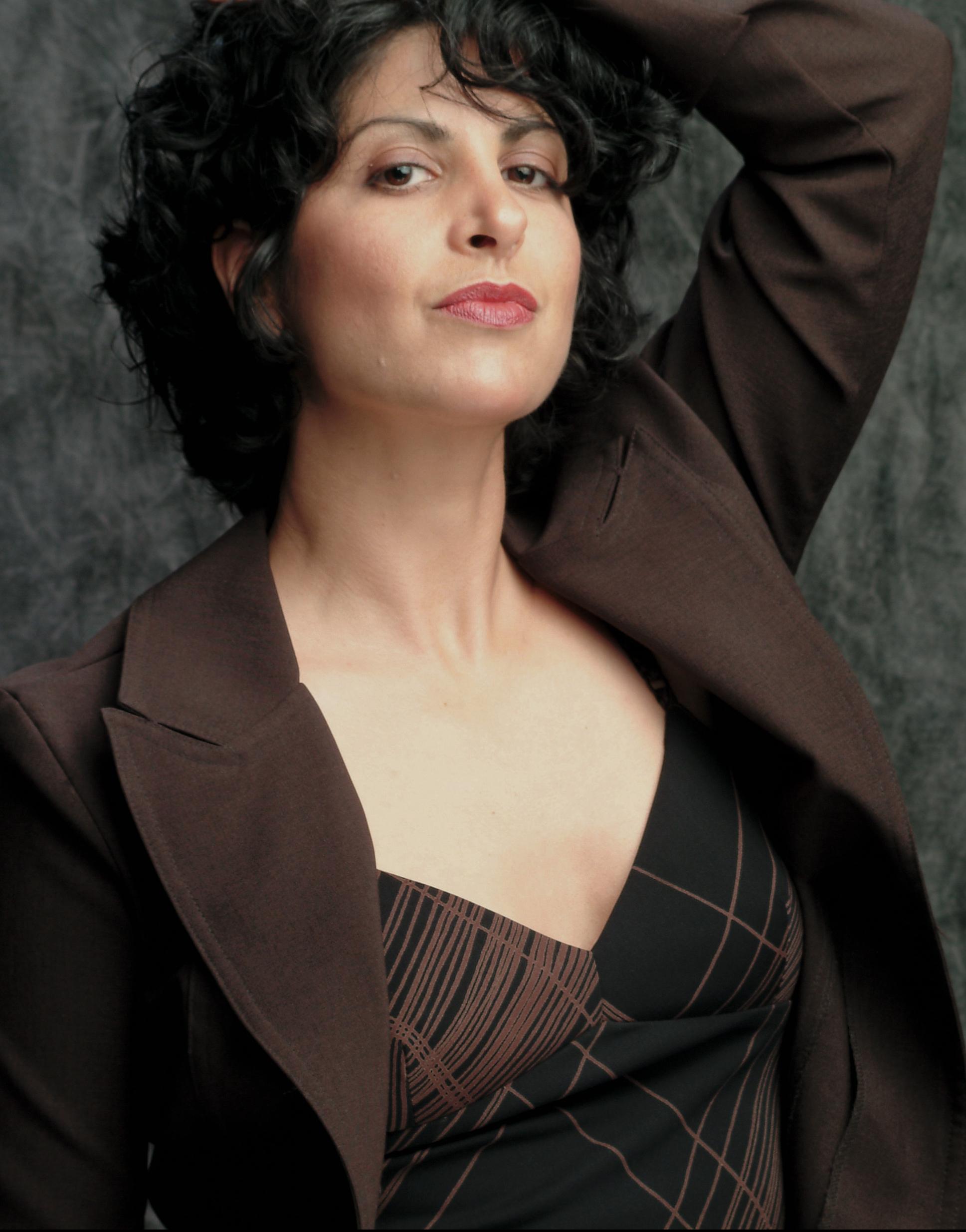 actor Sophia Segal large photo