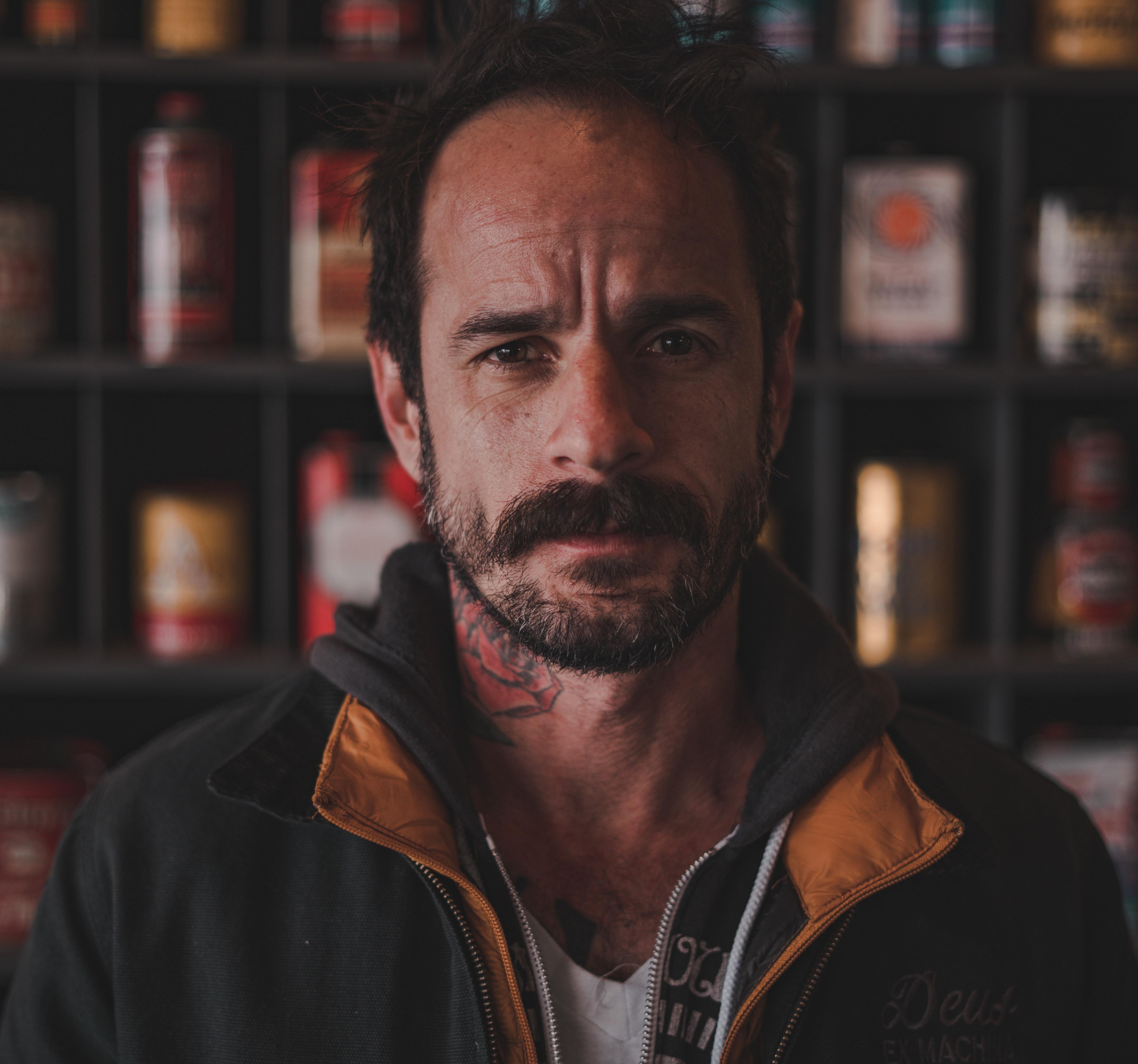 actor Carlos Rey del Castillo large photo