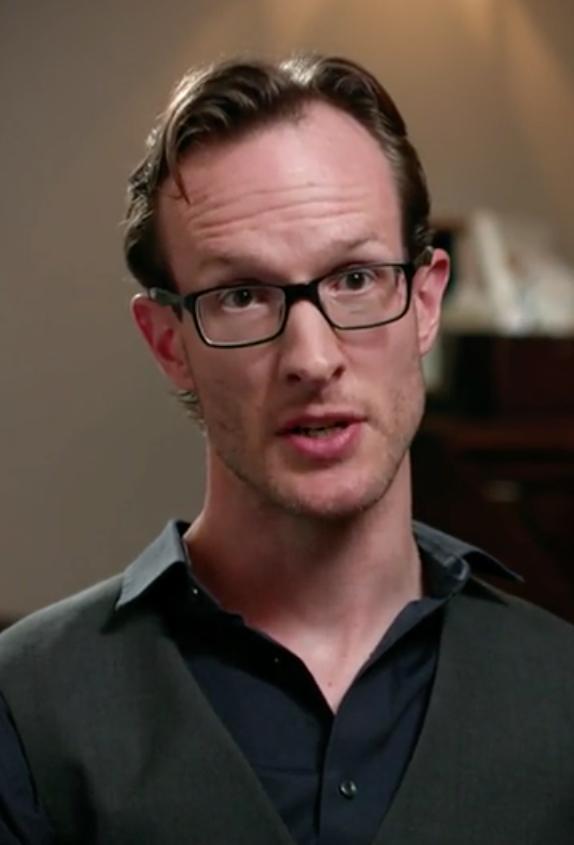 actor Robbie Graham large photo