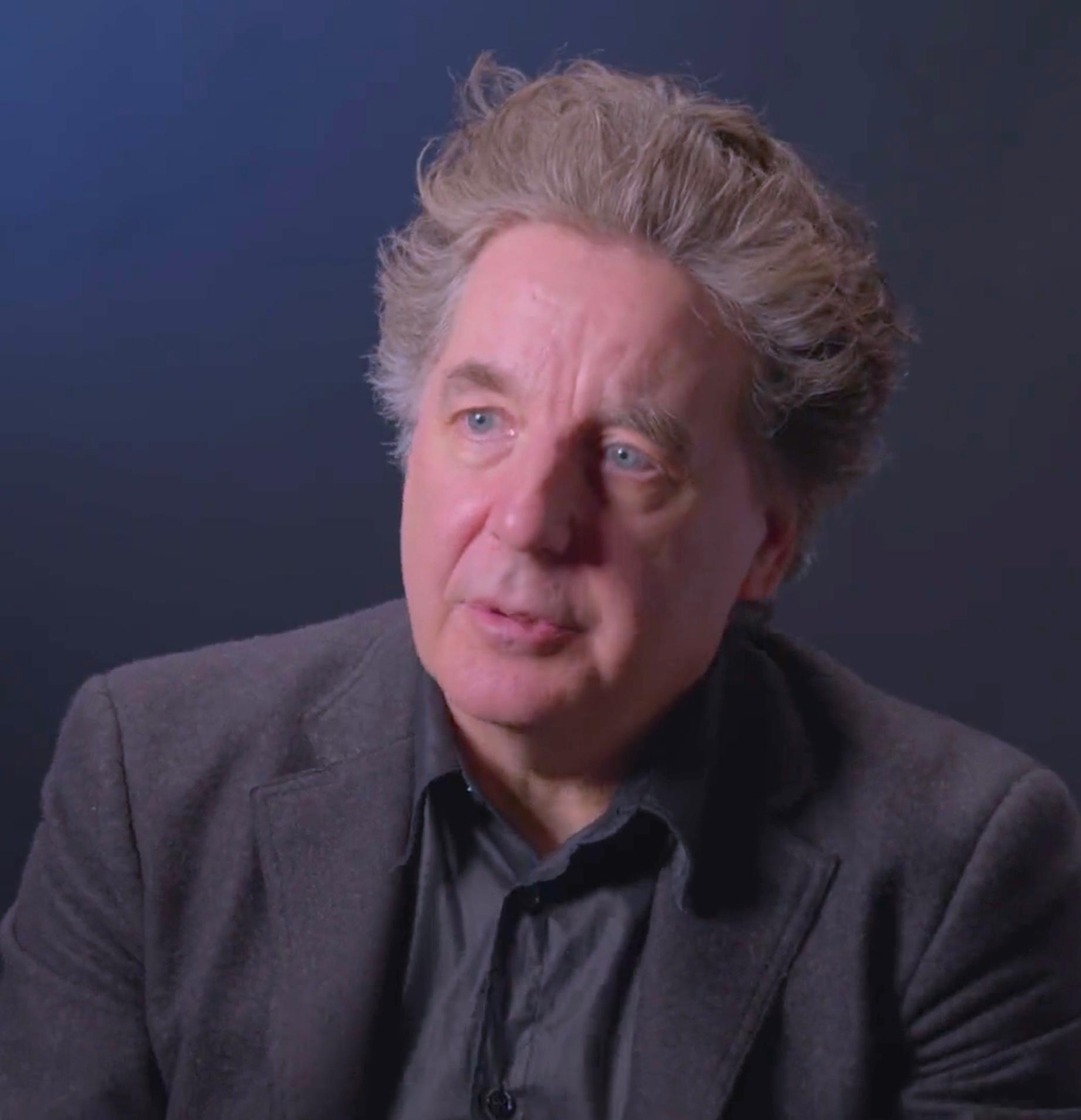 actor Peter Hughes large photo