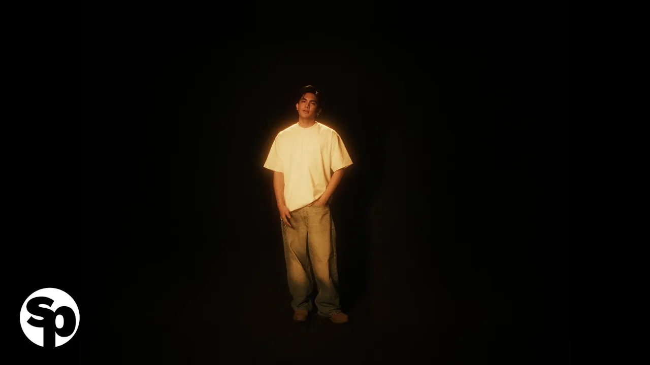 Jarren - 'Make It Make Sense' Official Music Video background
