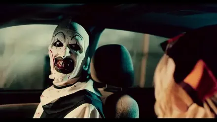 Trailer thumbnail