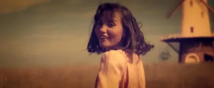 Trailer thumbnail
