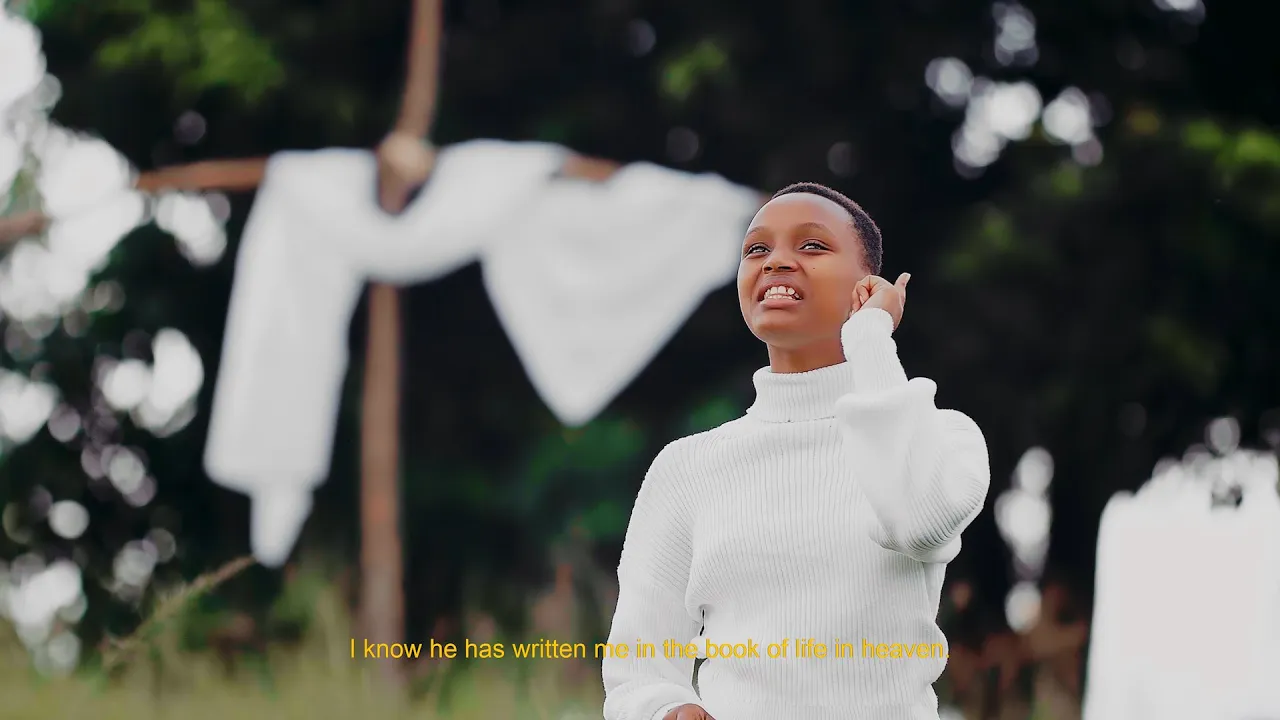 ARAKIZA - Vestine and Dorcas (Official Video 2022) background