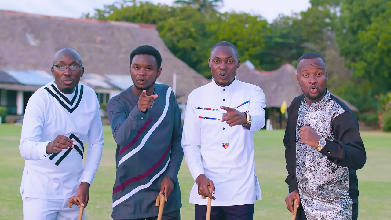 HAKUNA HAJA // MSANII MUSIC GROUP background