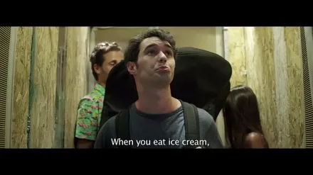 Trailer thumbnail