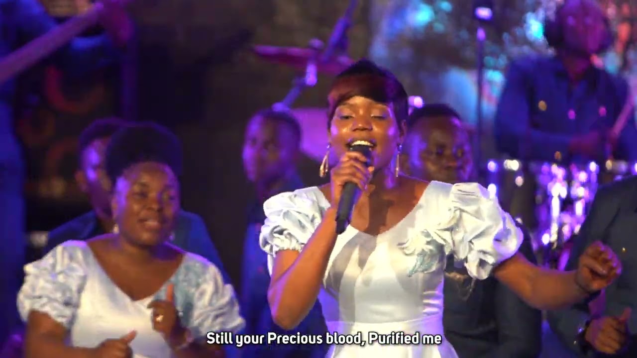 PRAISE TEAM TAG FOREST YA KWANZA - BWANA NIMERUDI TENA (FOR SKIZA SMS : SKIZA 6983105 TO 811) background