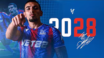 MUÑOZ PENS A NEW DEAL ✍️ background