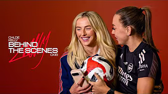 Chloe Kelly returns to The Arsenal | Behind the scenes background