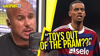 "HE SIGNED A CONTRACT!" Newcastle fan HITS OUT at Isak for his behaviour amid Liverpool interest! background
