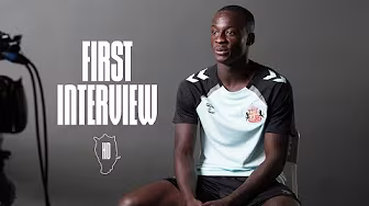 "I am really excited to be here!" | Habib Diarra Signs For Sunderland background