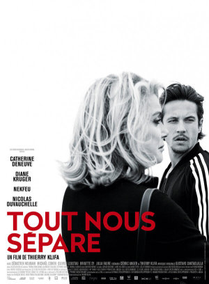 Tout nous sépare [Russian]