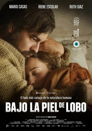 Bajo la piel de lobo [Russian]