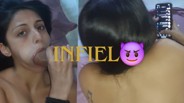 Me Cojo a mi Amiga que le es infiel a su novio y el le manda mensaje - Cornudo - Infiel - Cheating