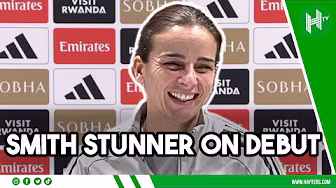 VERY SPECIAL Olivia Smith | Renee Slegers | Arsenal 4-1 London City Lionesses background