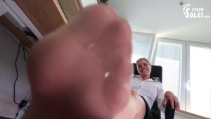 Sexy pantyhose girls foot tease (nylon, foot smelling, foot worship, sexy feet, stinky feet, soles)