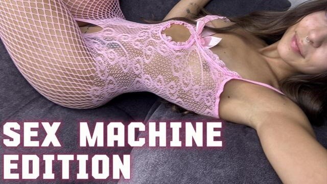 CUTE BITCH IN SEXY LINGERIE TAKE HUGE DILDO IN HER ASSHOLE. FUCK MACHINE. ANAL GAPE. 4K