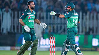 PCB Archive - Historic Runs Chase of 3️⃣3️⃣7️⃣ Runs By Pakistan | PAK vs NZ 2nd ODI 2023 | M2B2A background