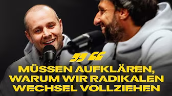 „Eine Rampe zu den Profis bauen“ | XXL-Podcast: neuer Ansatz im BVB-Jugendbereich