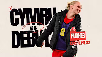 Wales debut at SIXTEEN! 😲 Crystal Palace's Elise Hughes on her ACL recovery and Football Family backdrop