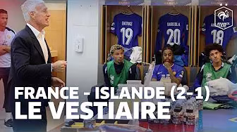 La VICTOIRE 2-1, côté VESTIAIRE des BLEUS background