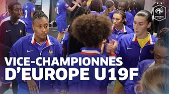 Jour de finale avec les vice-Championnes d'Europe background