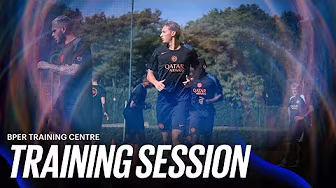 SENTITE LβATMOSFERA? SONO VIBES DA CHAMPIONS LEAGUE π | TRAINING SESSION UCL #1
