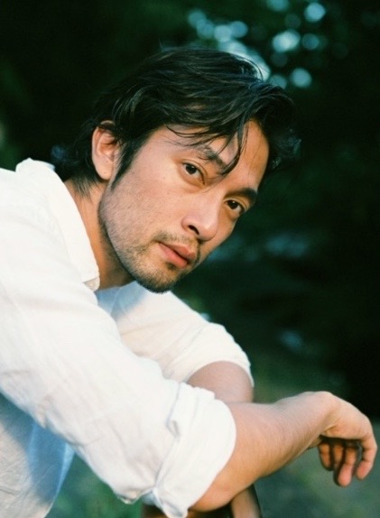 actor Shin'nosuke Abe large photo