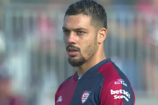Cagliari VS Frosinone Highlight background