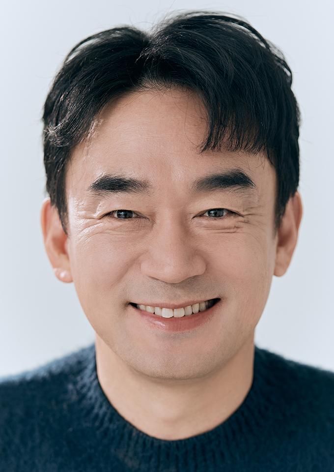 actor Hee-tae Jeong large photo