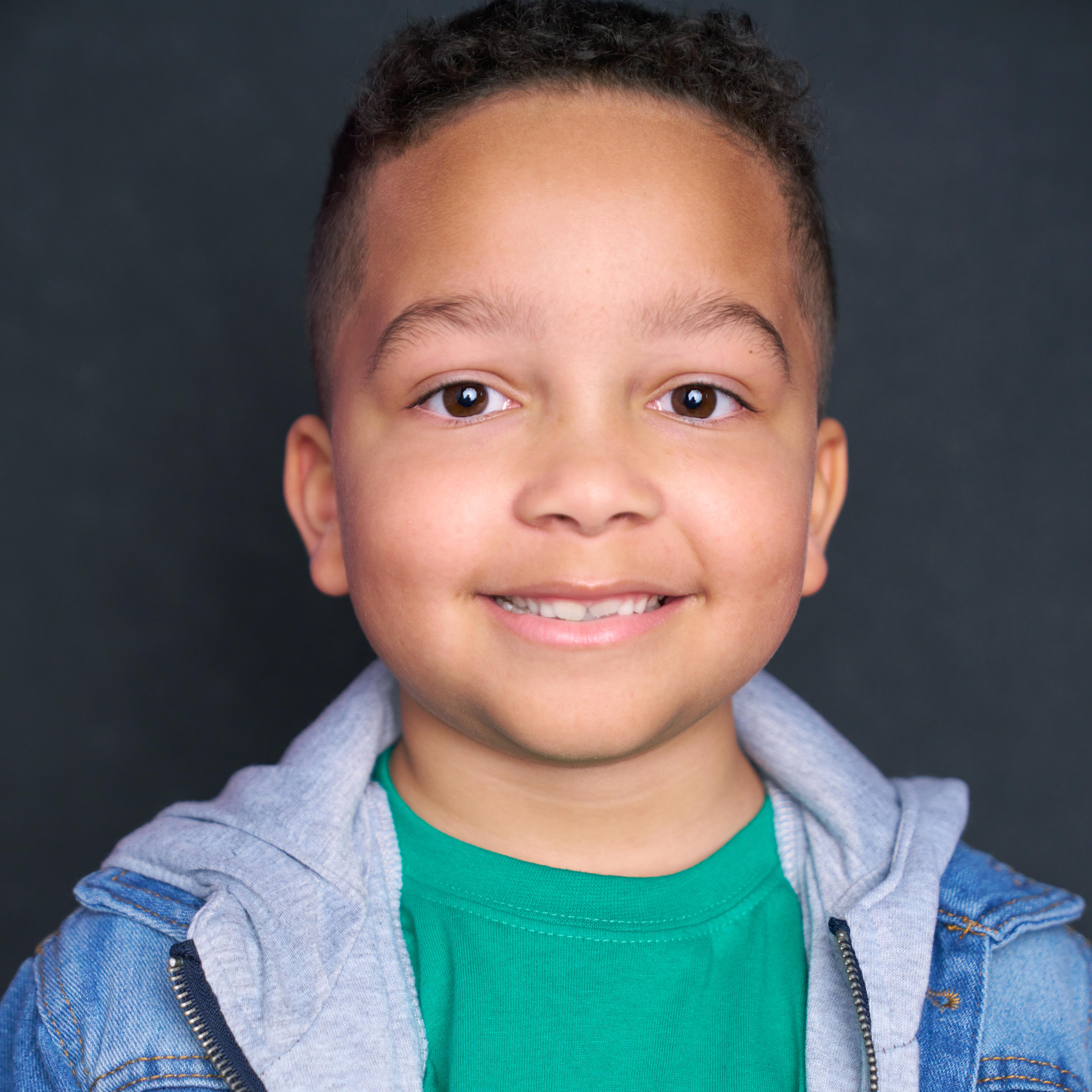 actor Matthew McCollum large photo