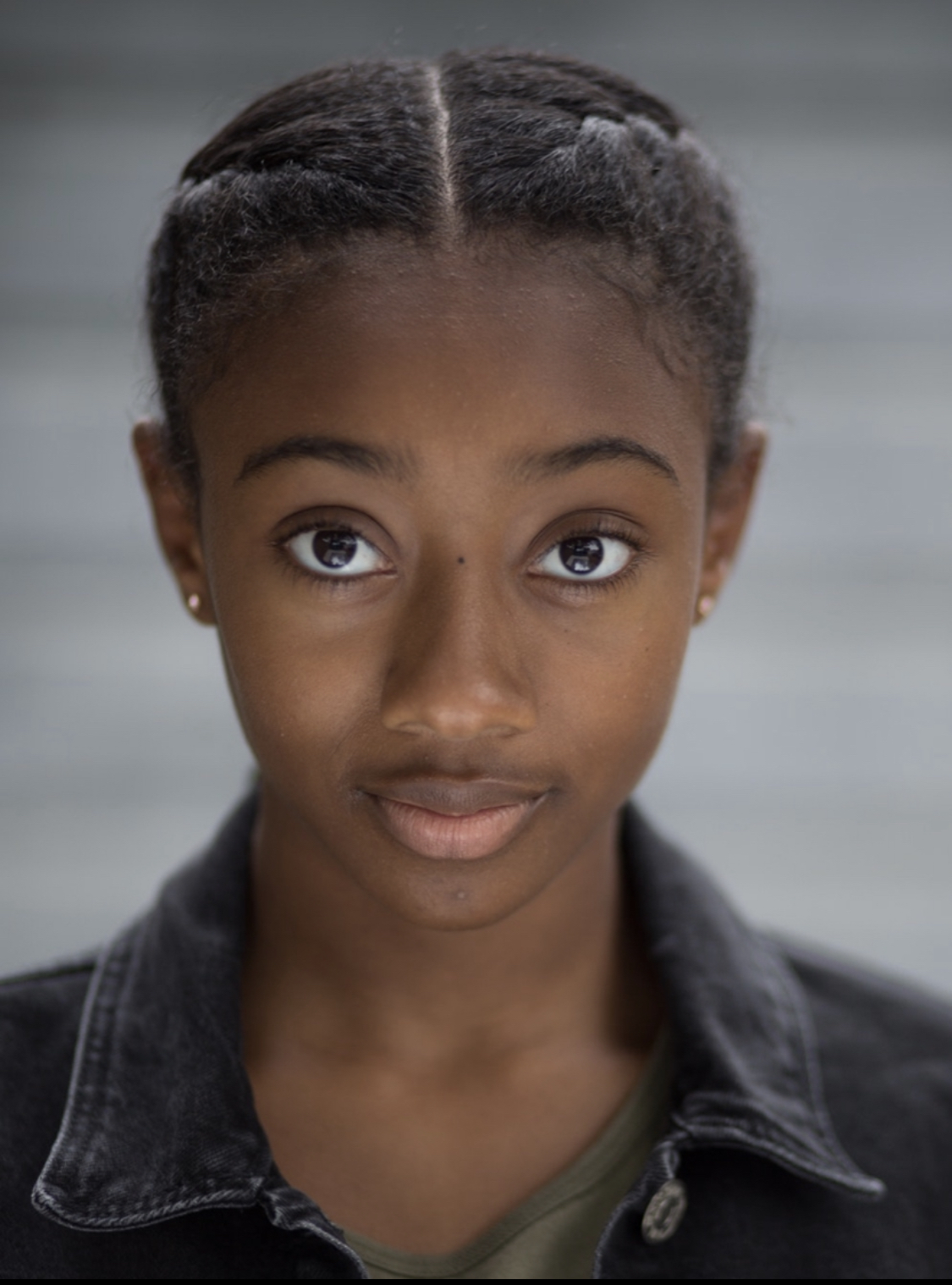 actor Miah Hasselbaink large photo